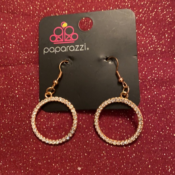 🆑3 for $10🆑 paparazzi drop earrings